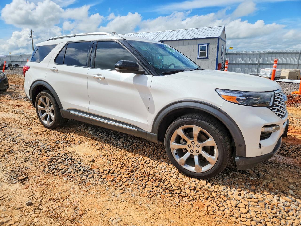 Ford Explorer Platinum