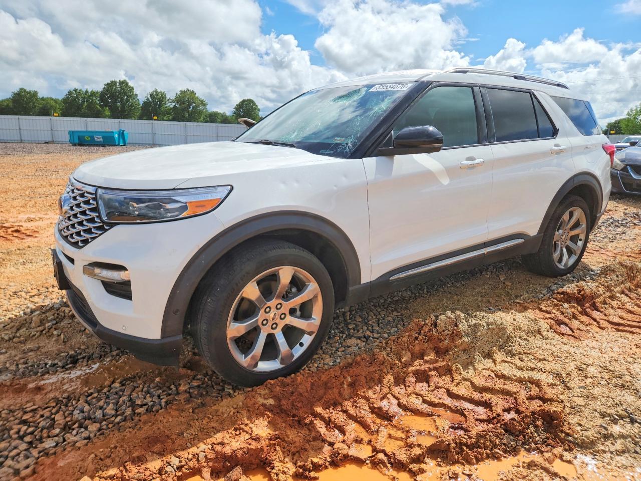 Salvage Ford Explorer Image