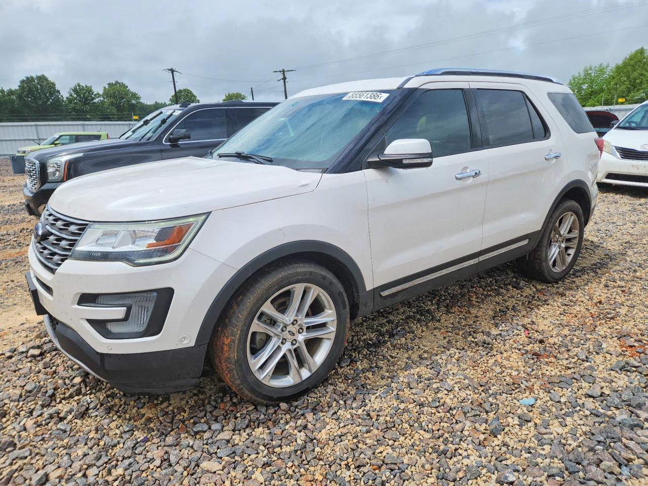 Salvage Ford Explorer Image