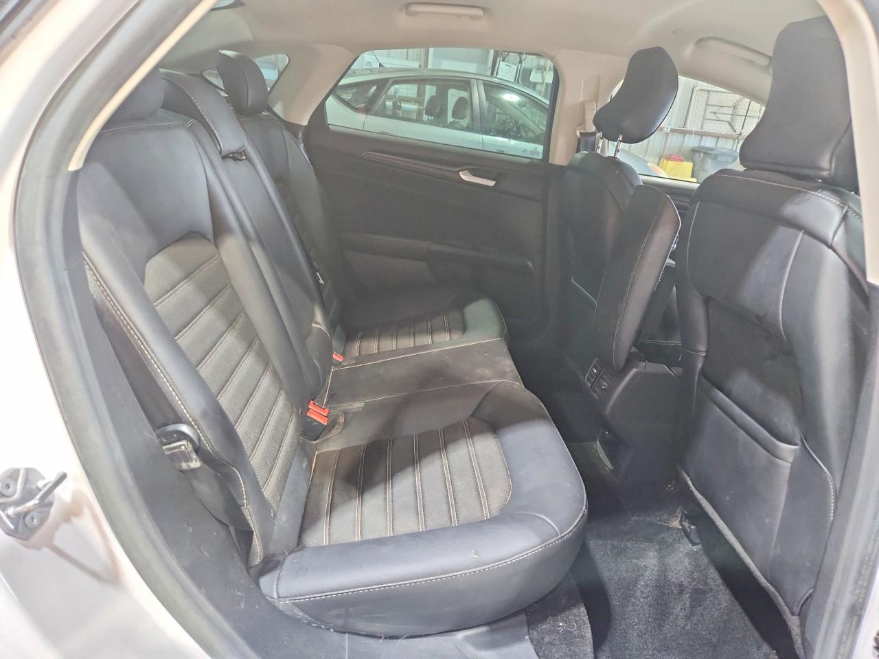 Ford Fusion Se Hybrid