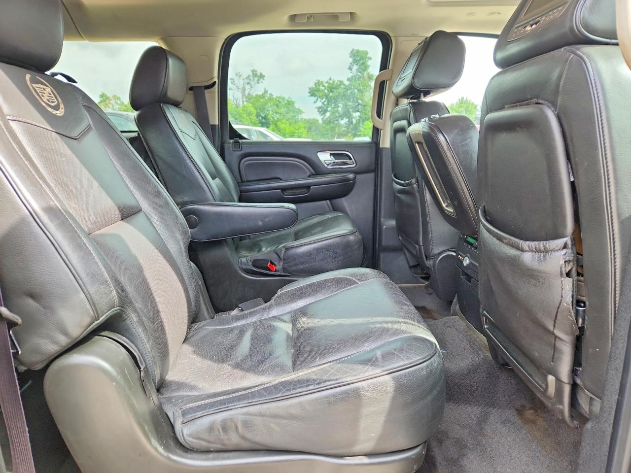 Cadillac Escalade Esv Platinum