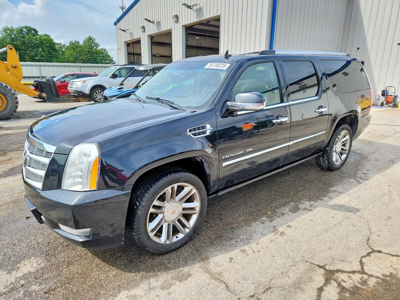 Salvage Cadillac Escalade Image