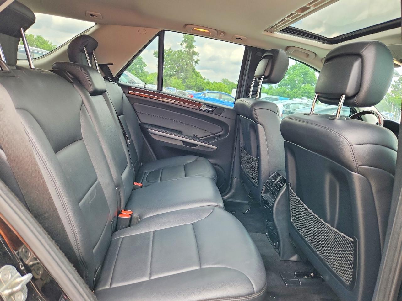 Mercedes-Benz M-Class 350 4matic
