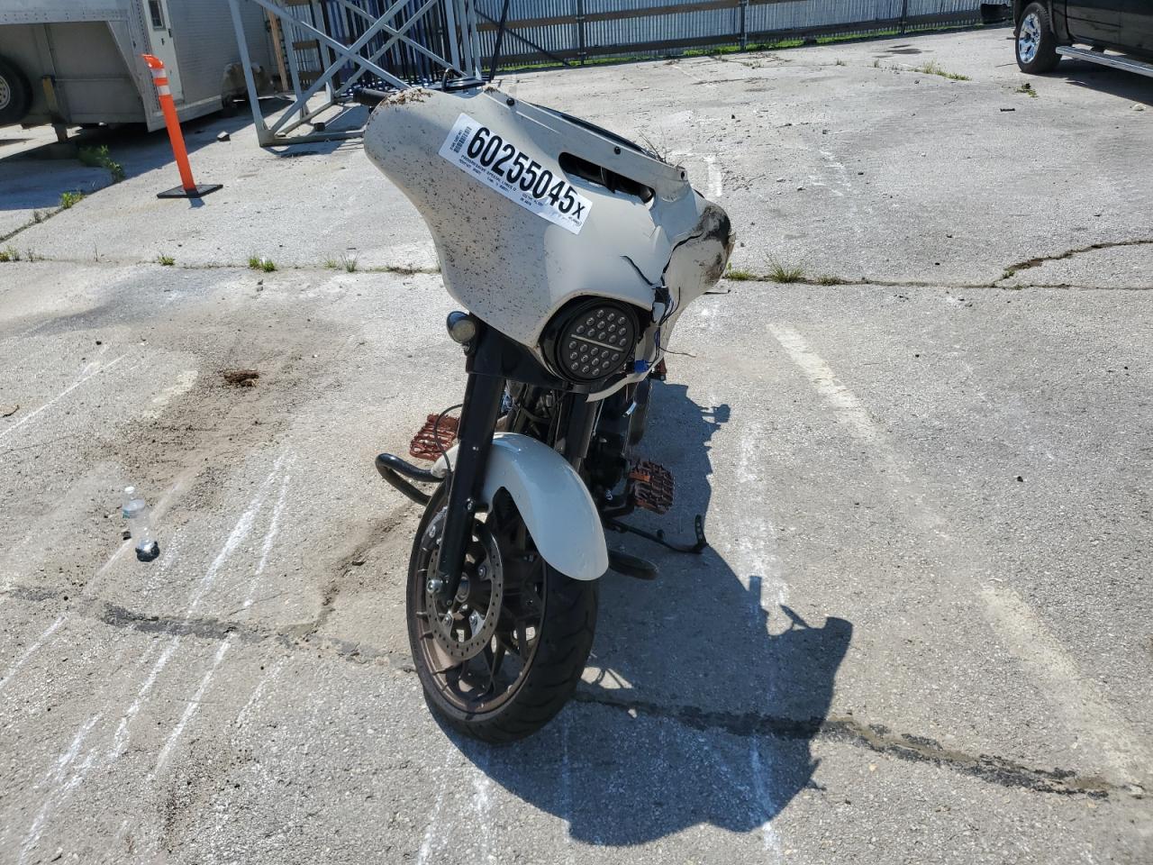 Harley-Davidson Flhxst