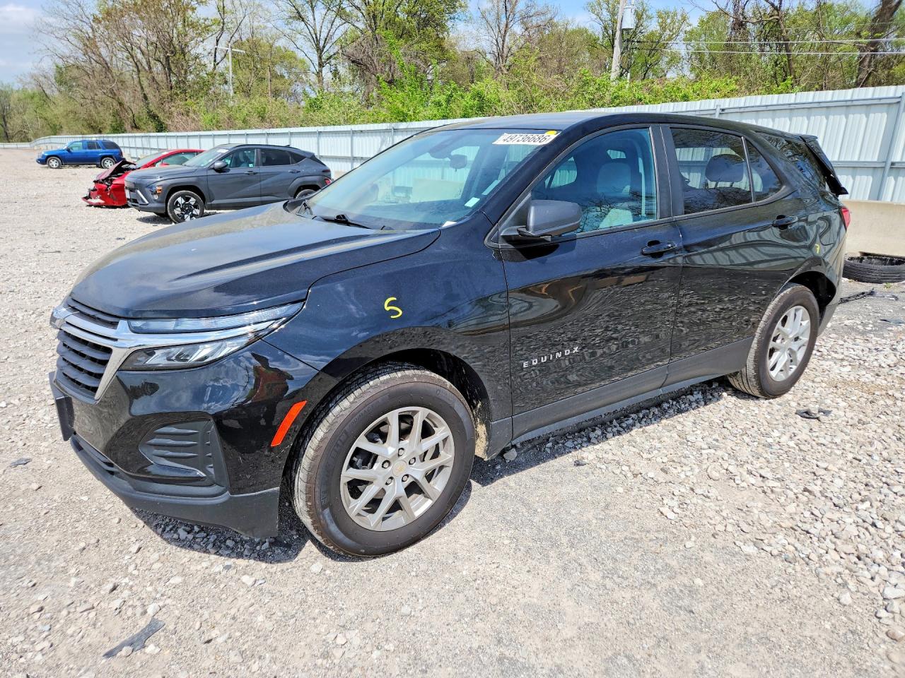 Salvage Chevrolet Equinox Image