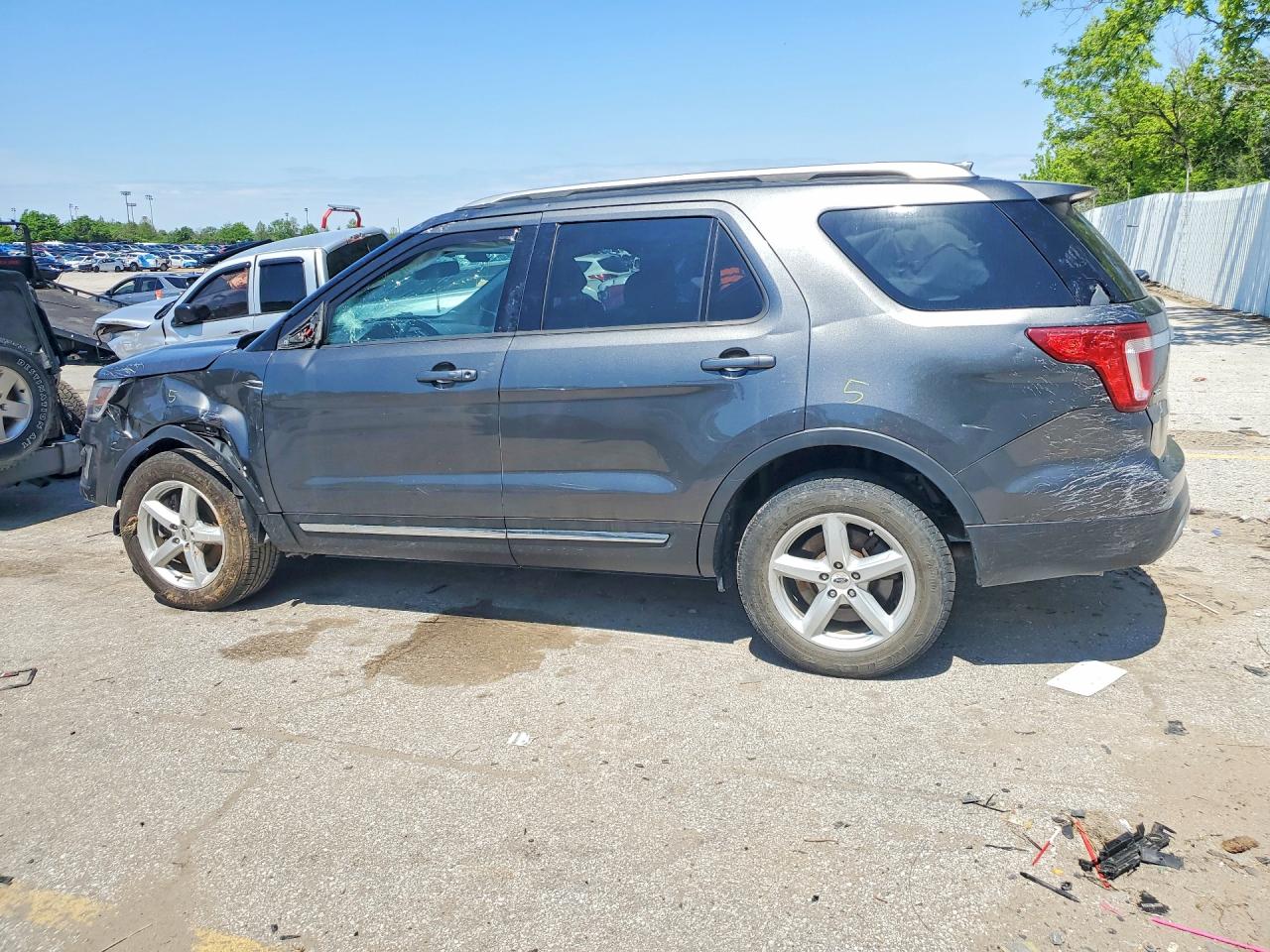 Ford Explorer Xlt