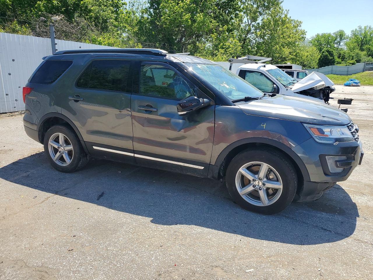 Ford Explorer Xlt