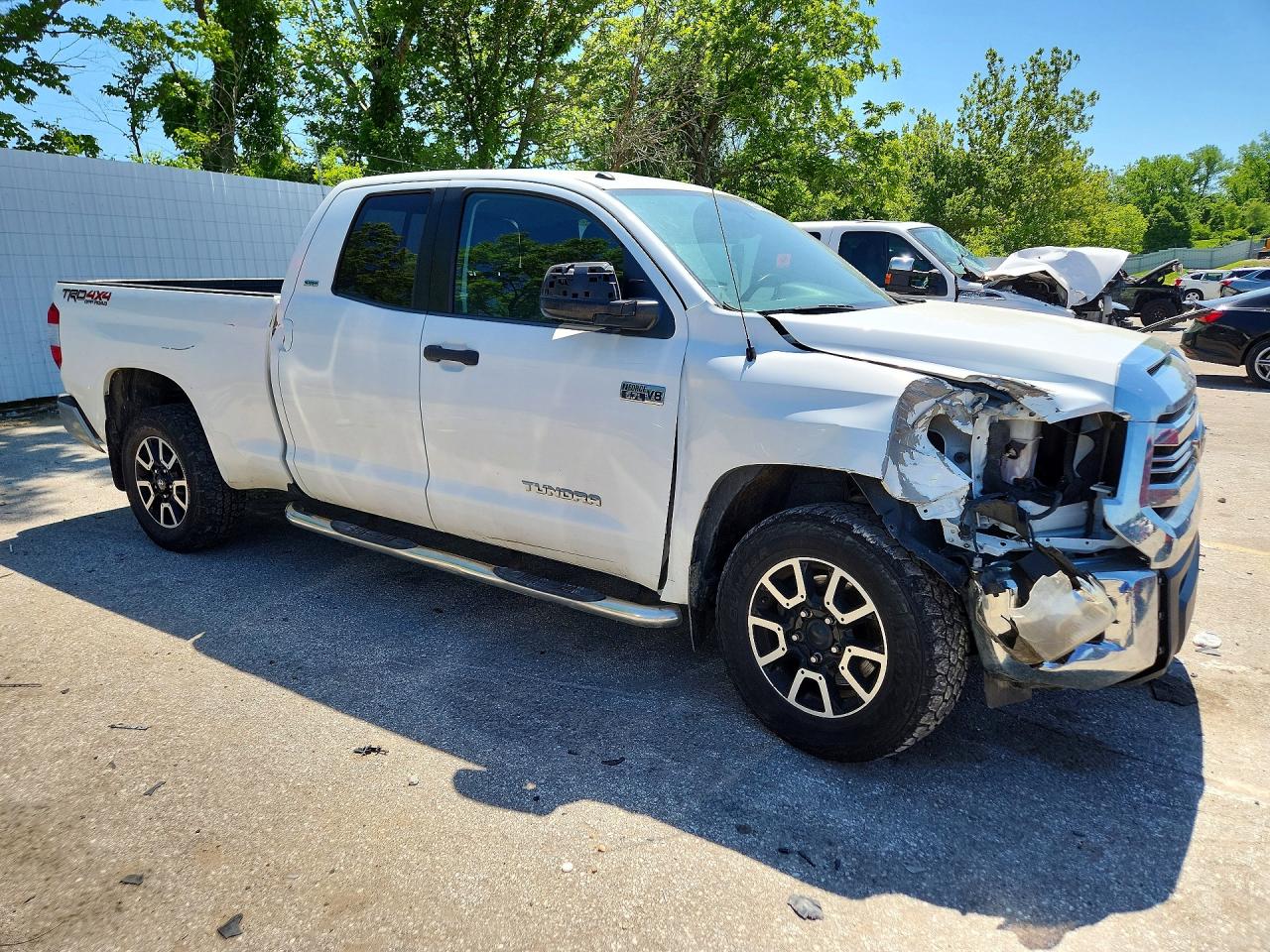 Toyota Tundra Sr5