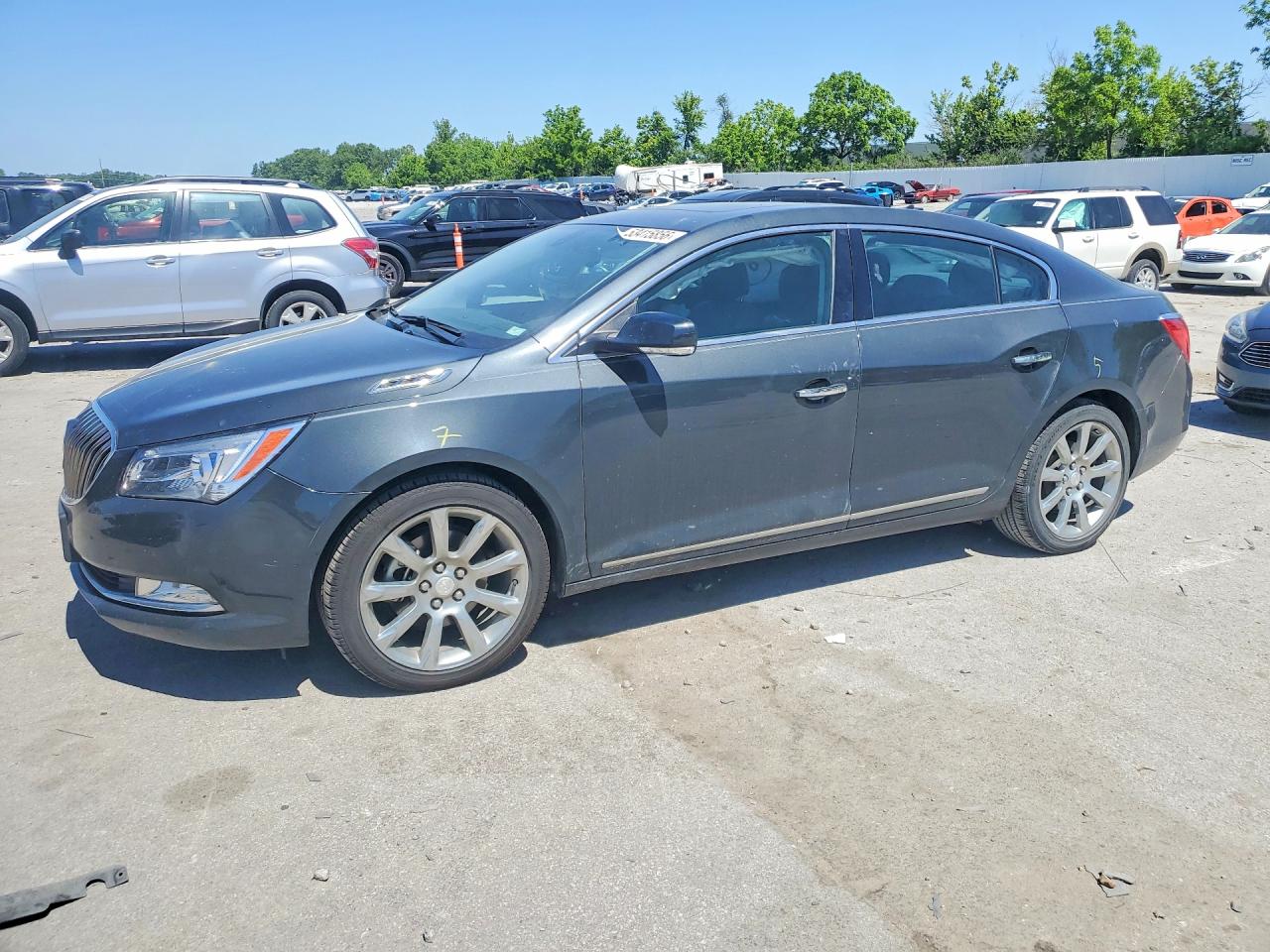 Salvage Buick LaCrosse Image