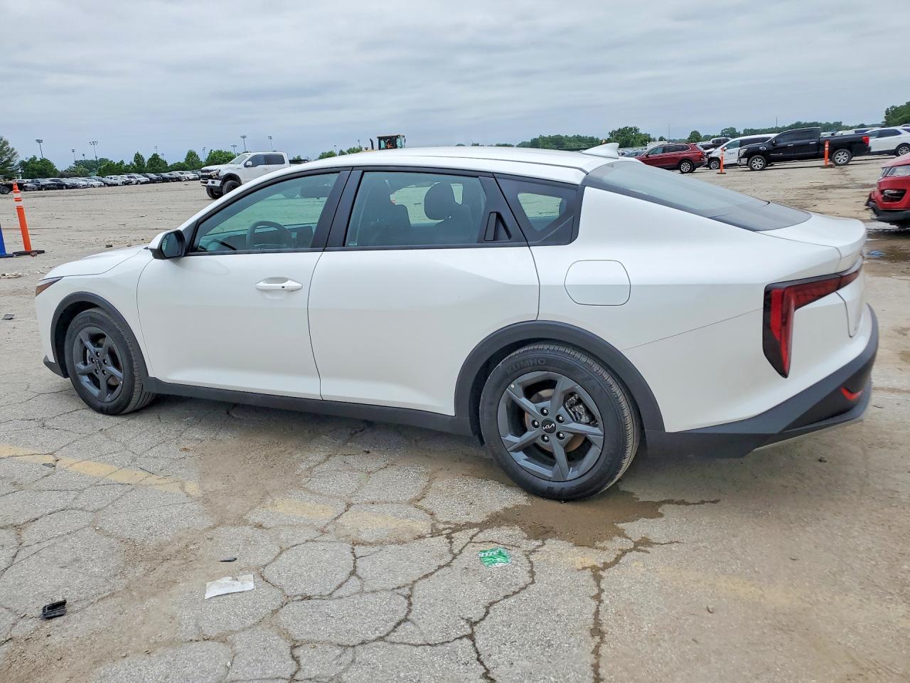 Kia K4 Lxs