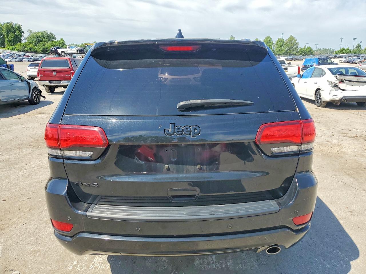 Jeep Cherokee Laredo