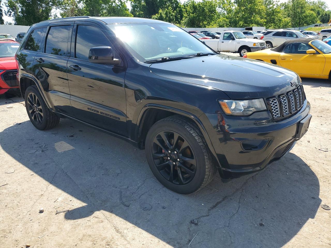 Jeep Cherokee Laredo