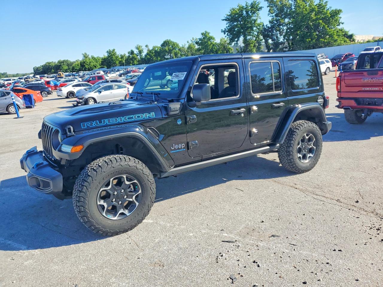 Salvage Jeep Wrangler Image
