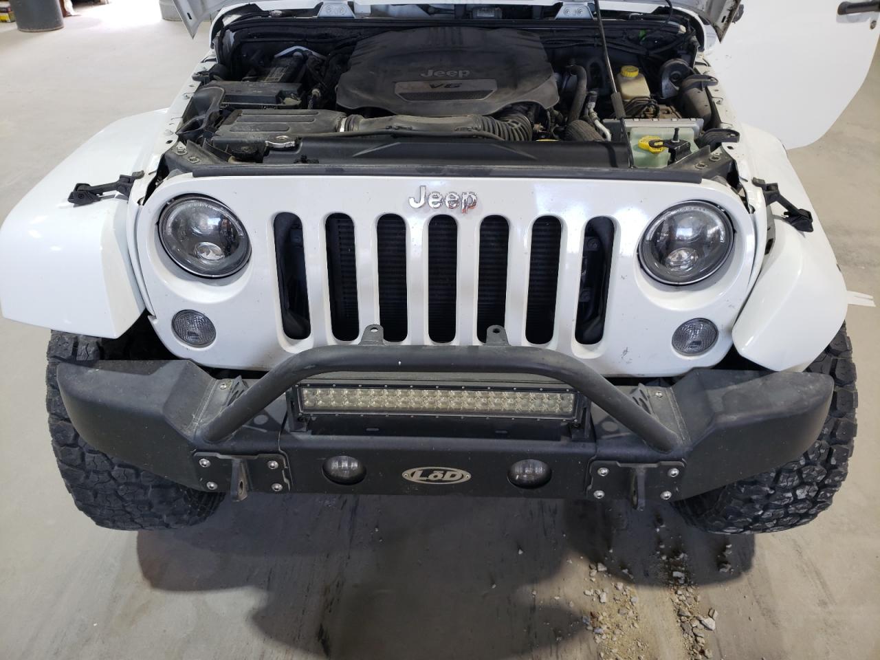 Jeep Wrangler Sahara