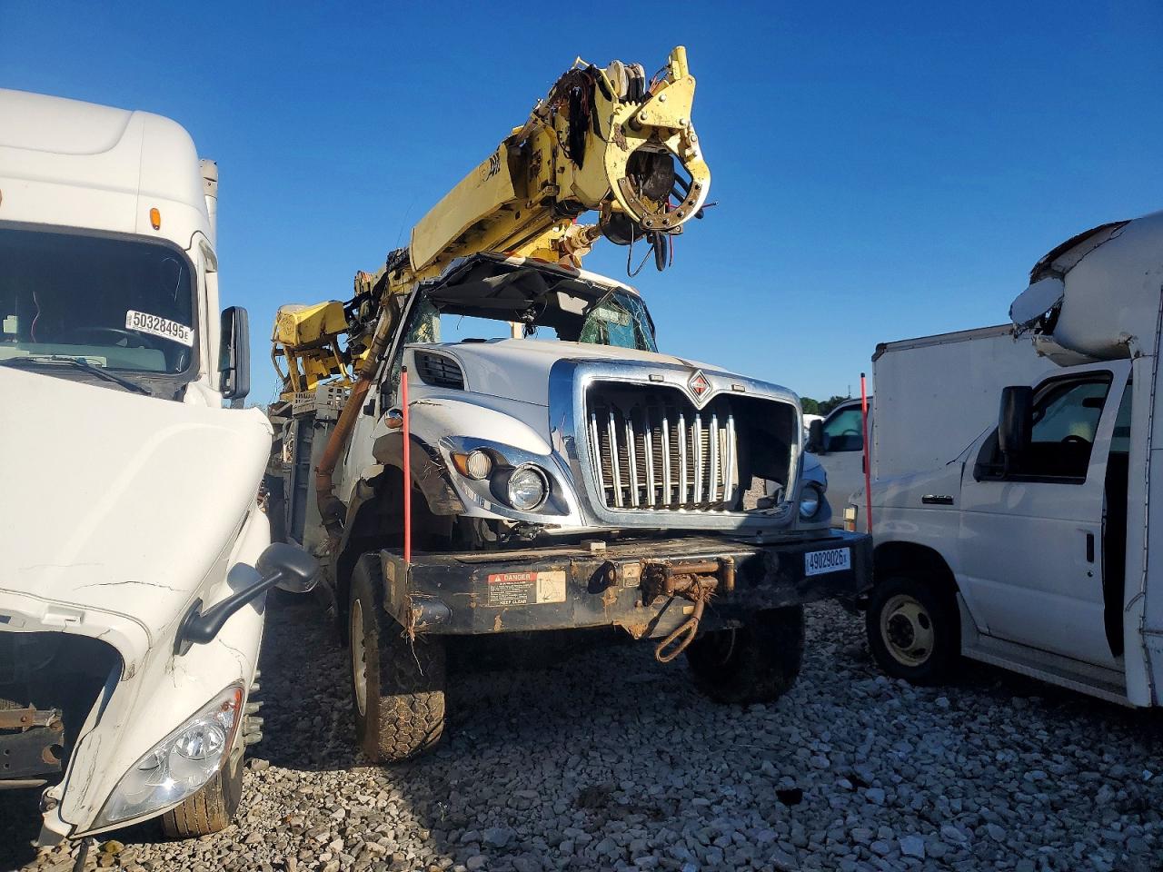Salvage International 7000 Image