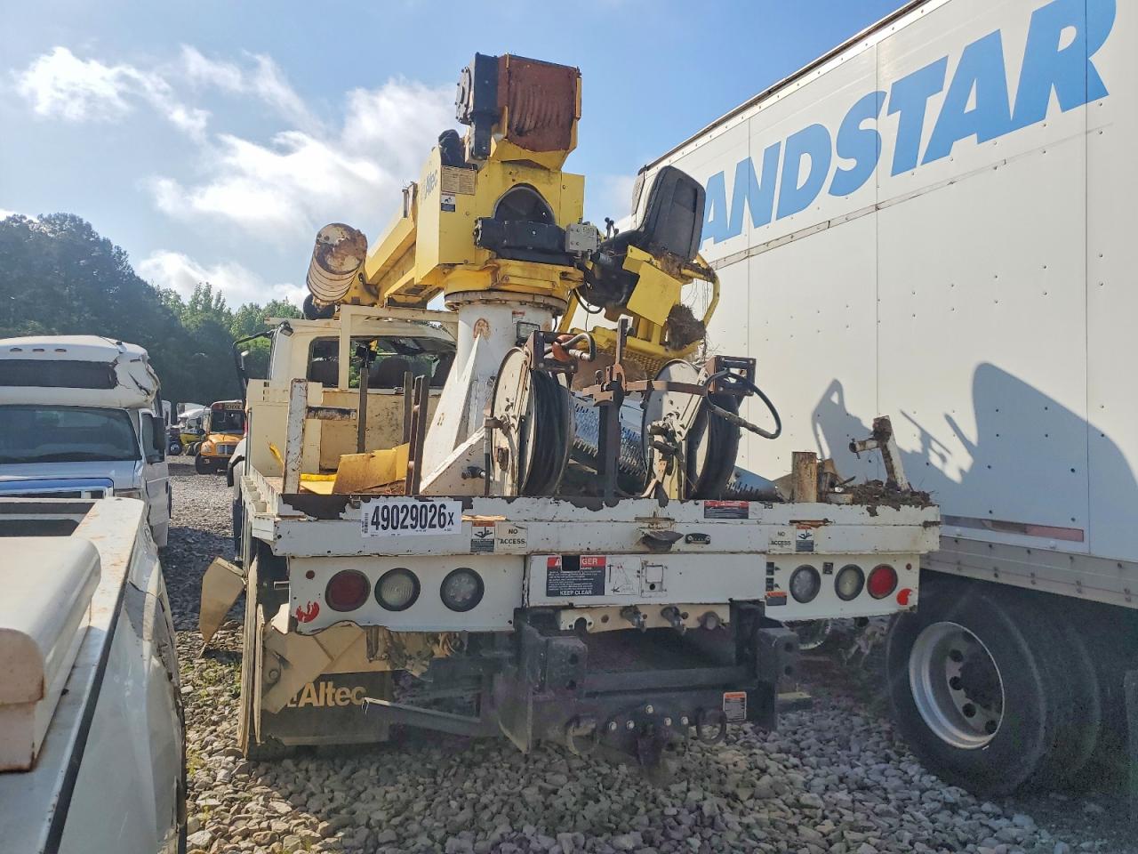 International 7000