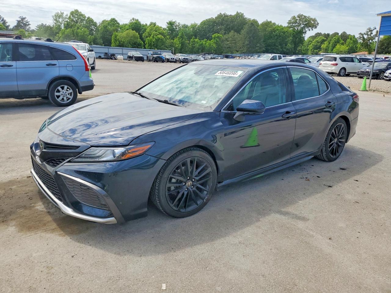 Salvage Toyota Camry Image