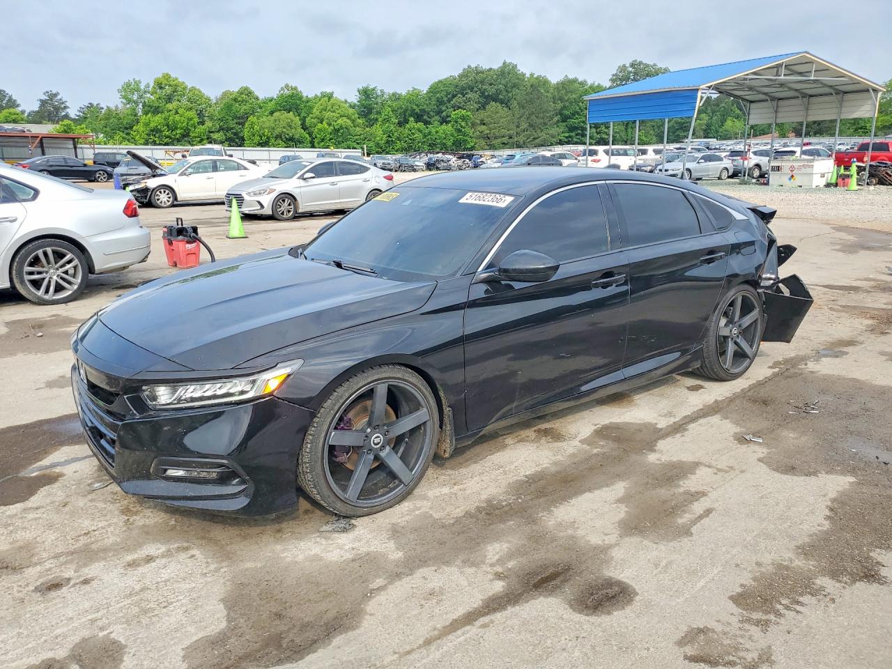 Salvage Honda Accord Image