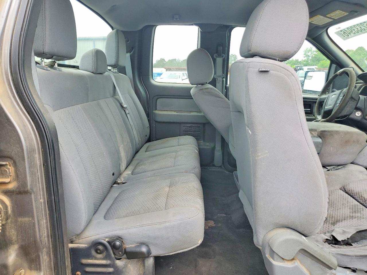 Ford F-150 Super Cab