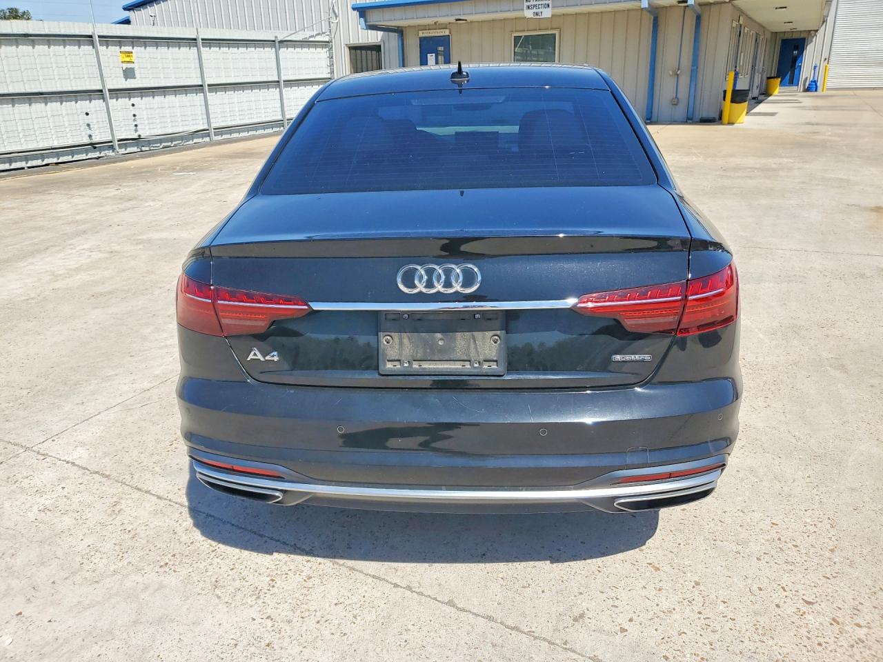 Audi A4 Premium 45