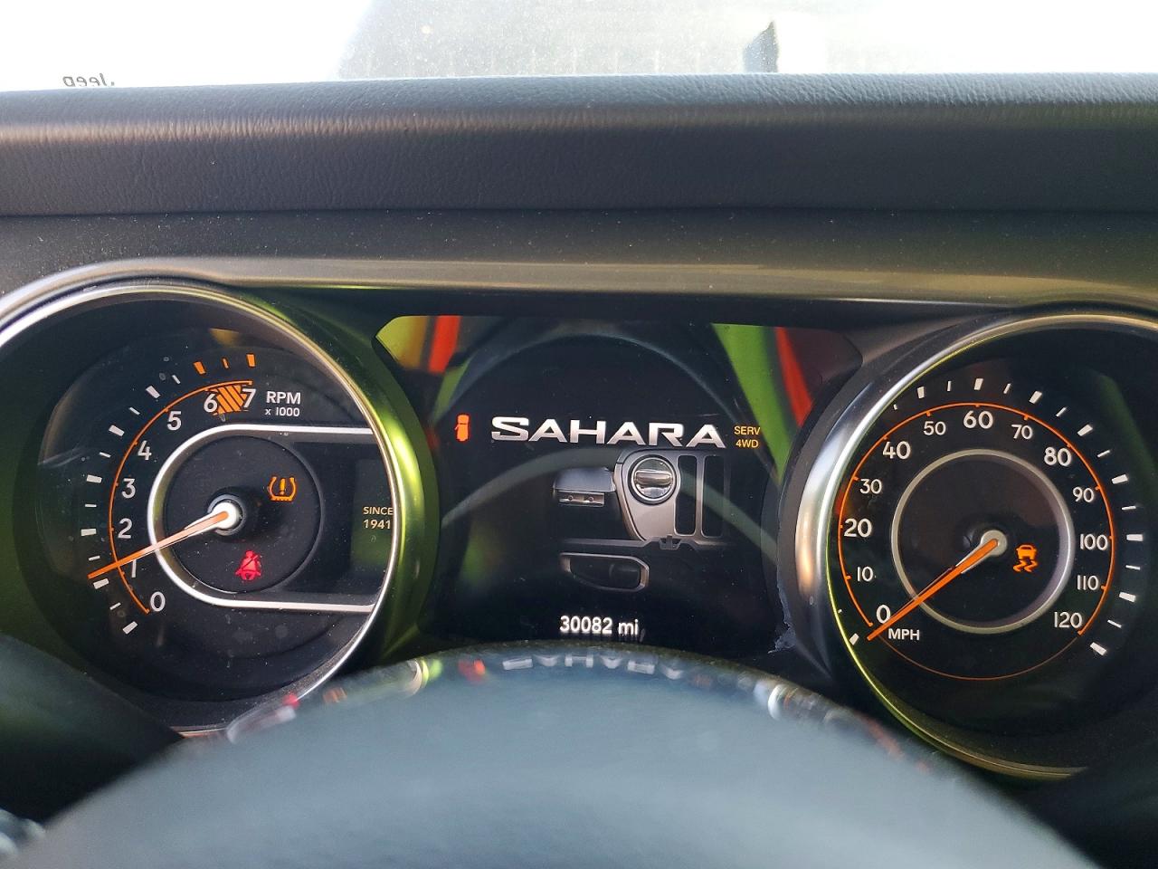 Jeep Wrangler Sahara