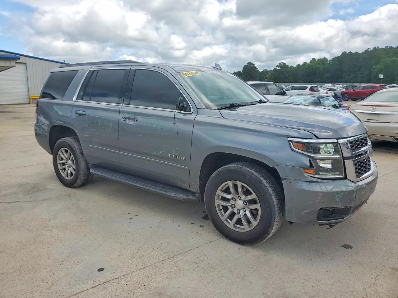 Chevrolet Tahoe C1500 Ls
