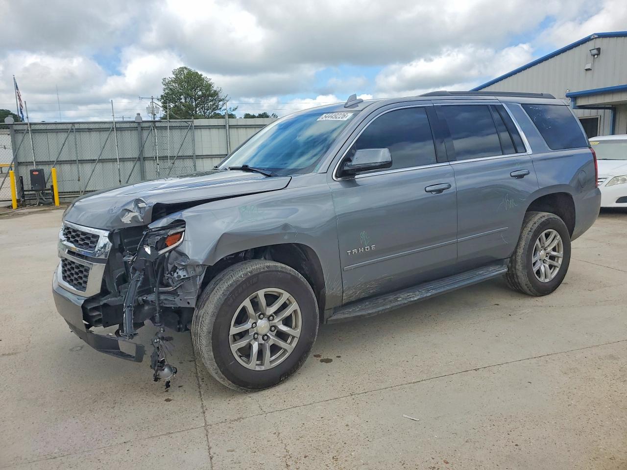 Salvage Chevrolet Tahoe Image