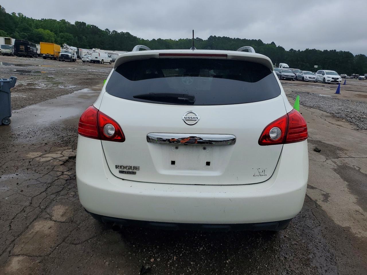 Nissan Rogue S