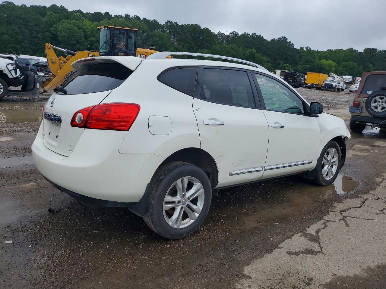 Nissan Rogue S