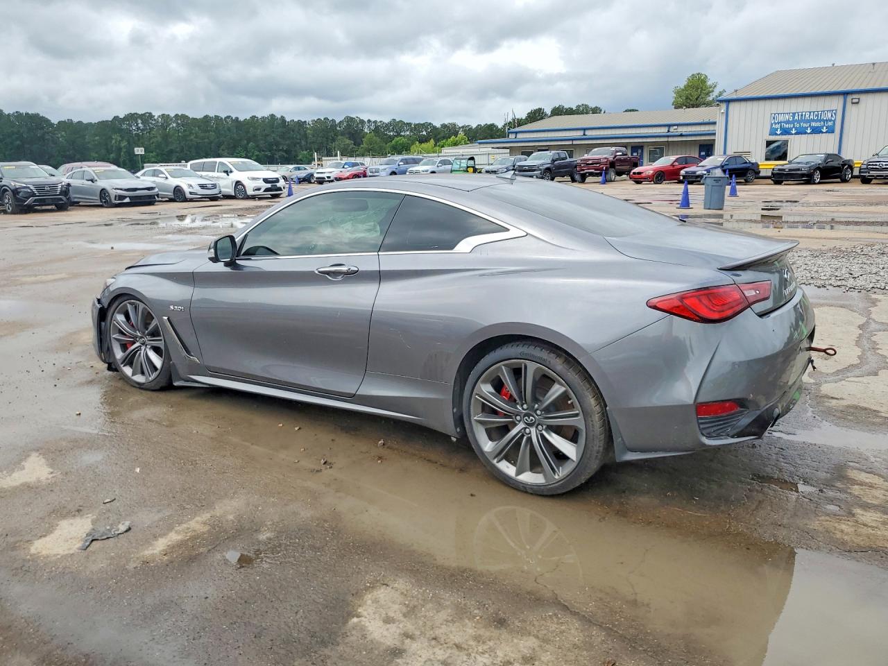 INFINITI Q60 Red Sport 400