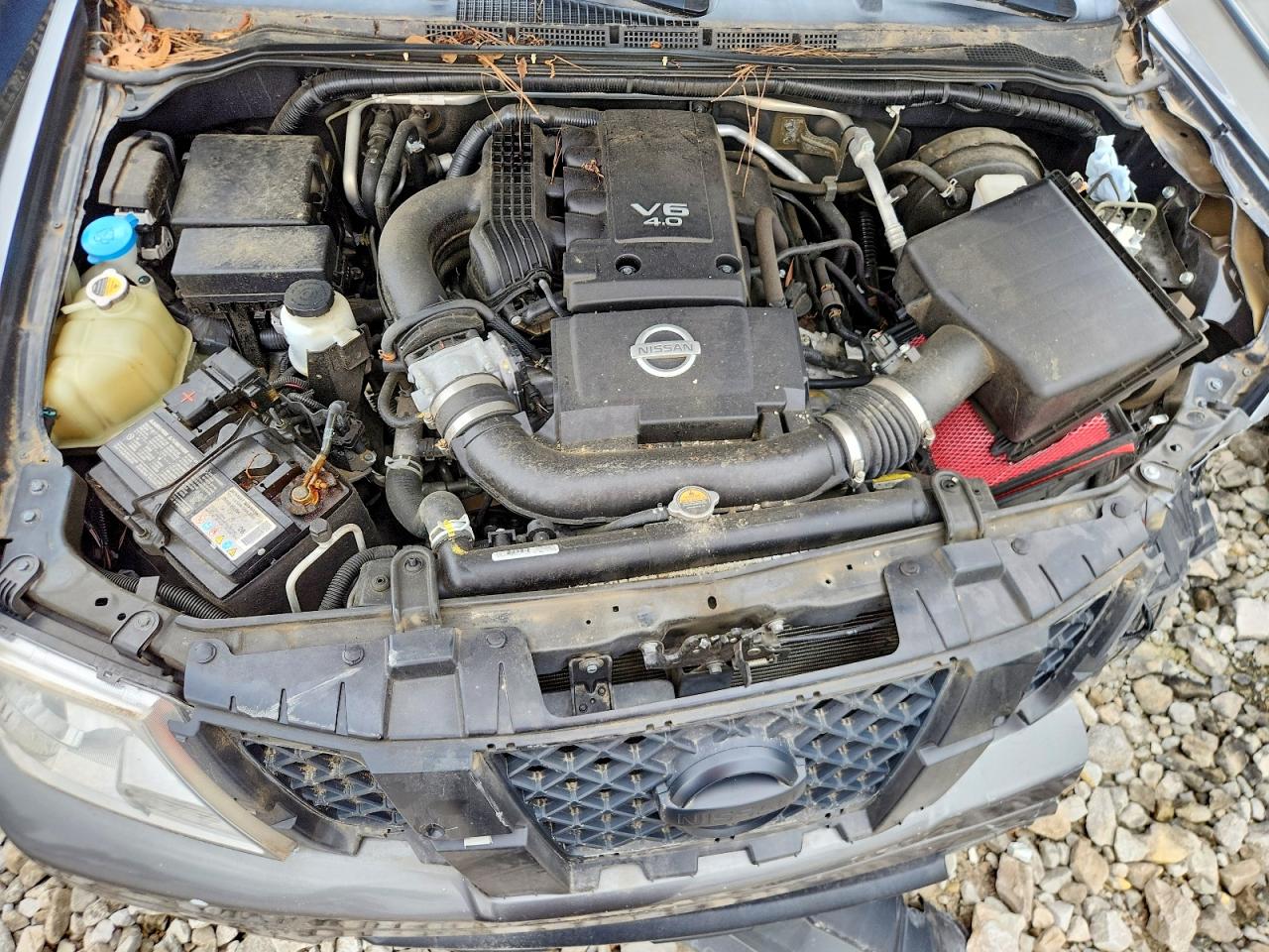 Nissan Frontier Sv