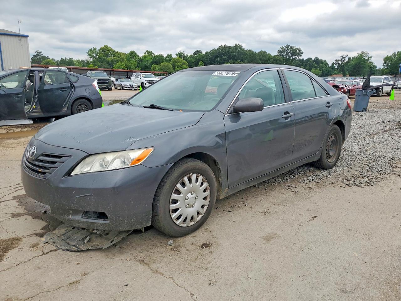 Salvage Toyota Camry Image