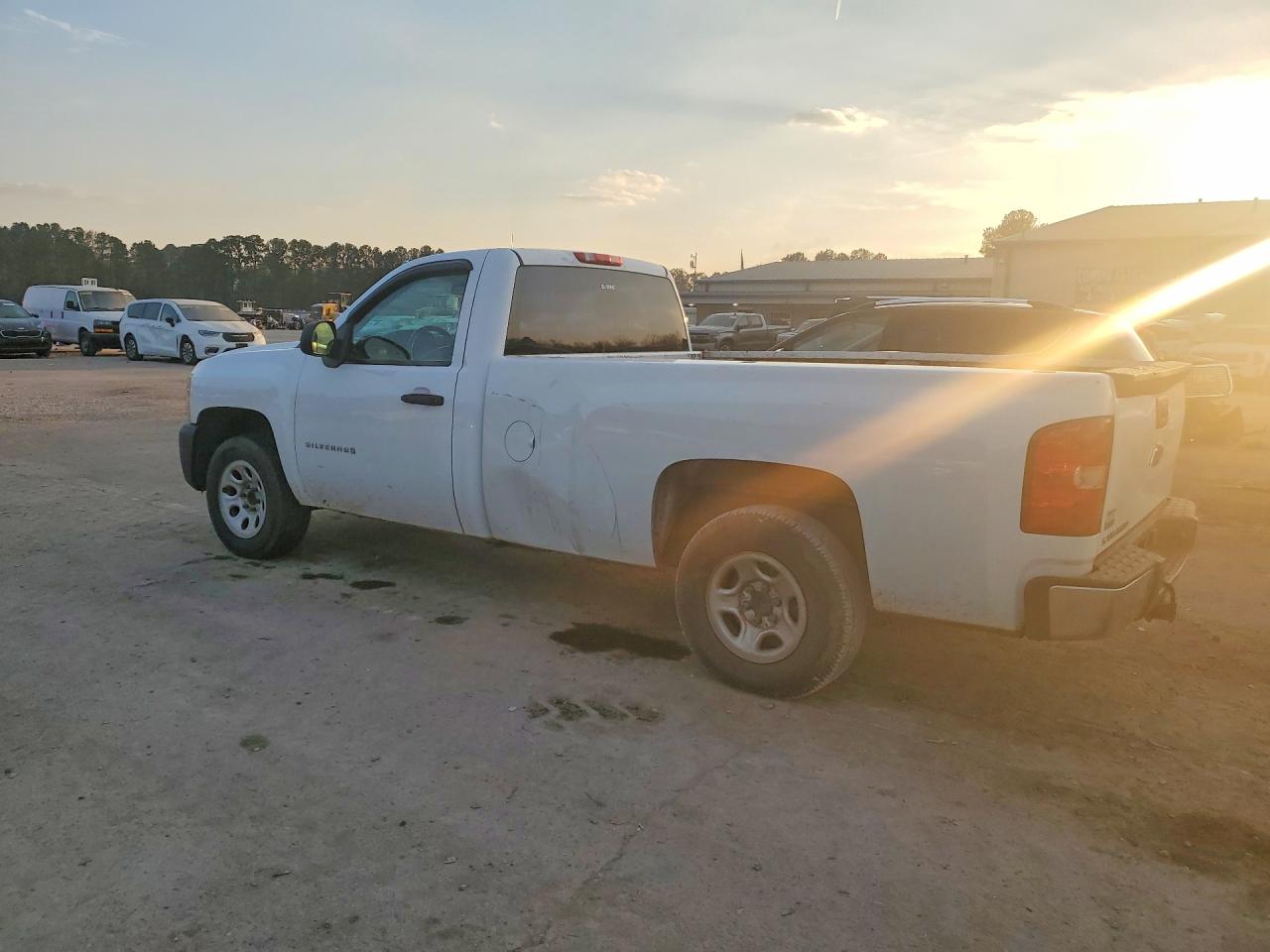 Chevrolet Silverado C1500