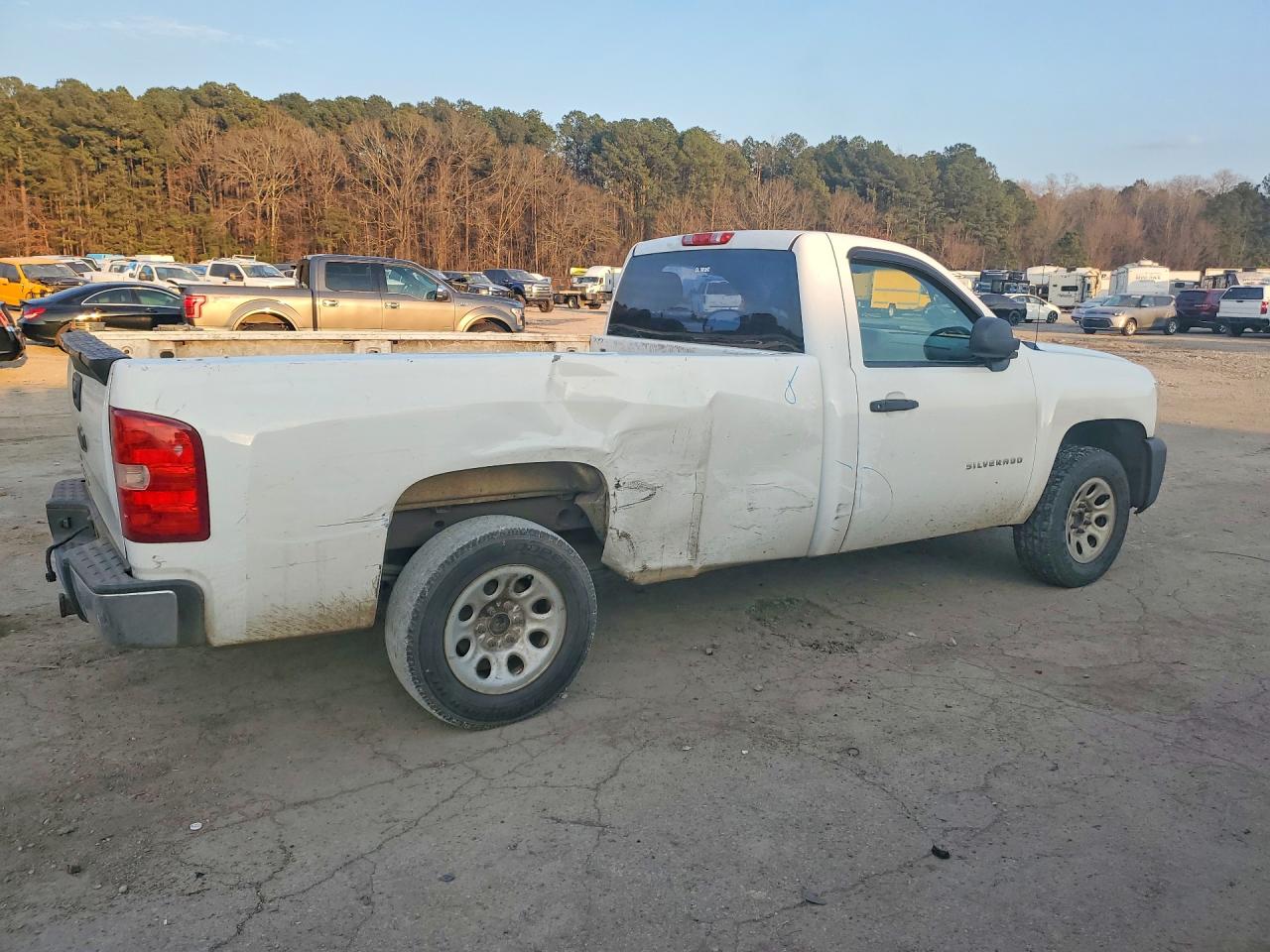 Chevrolet Silverado C1500