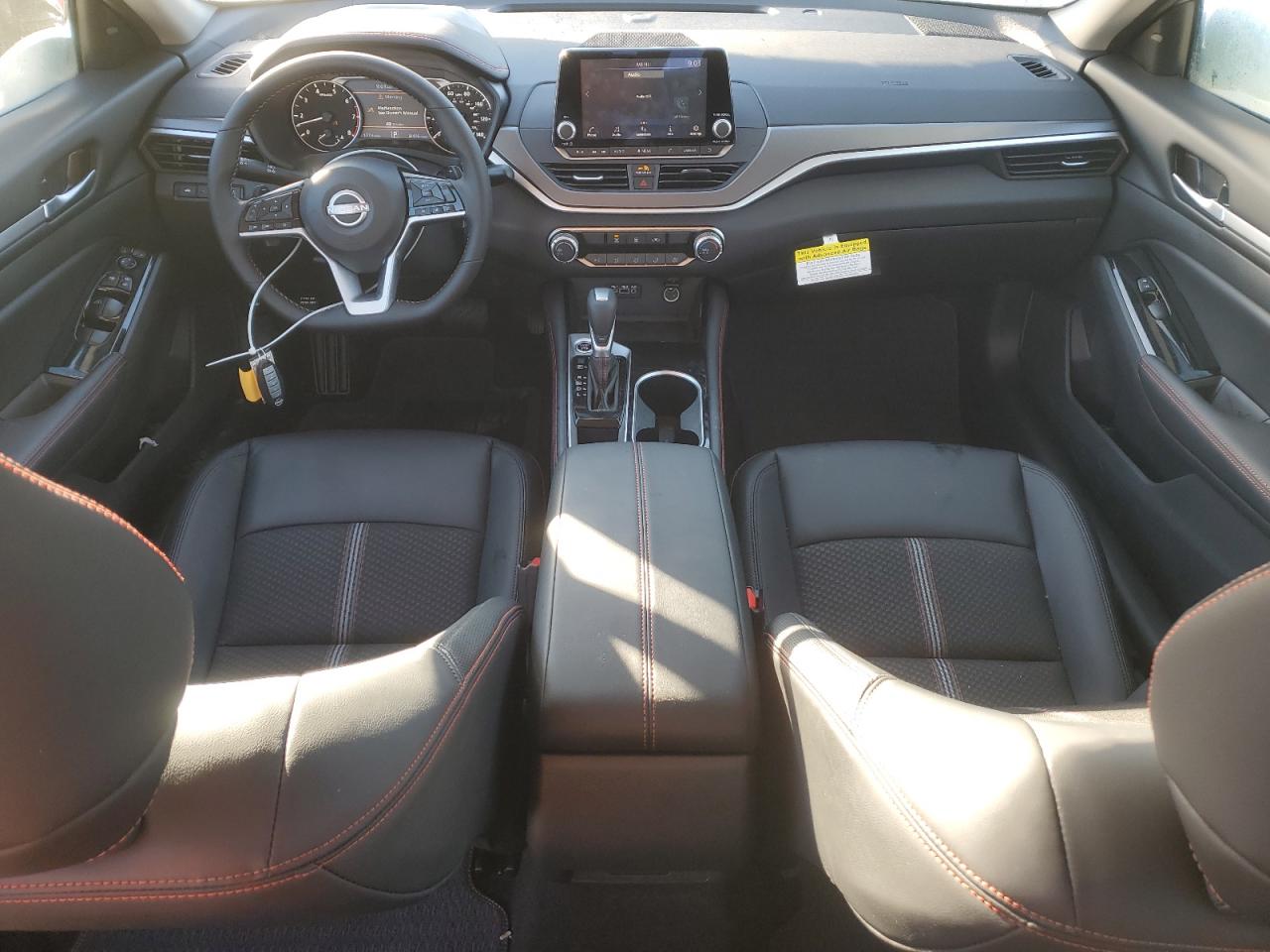 Nissan Altima Sr