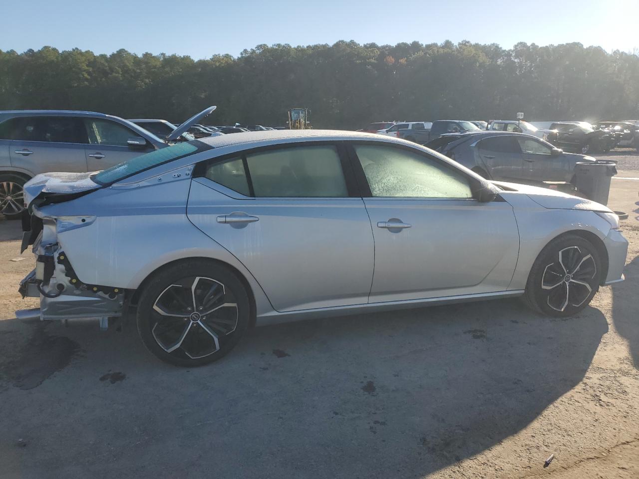 Nissan Altima Sr