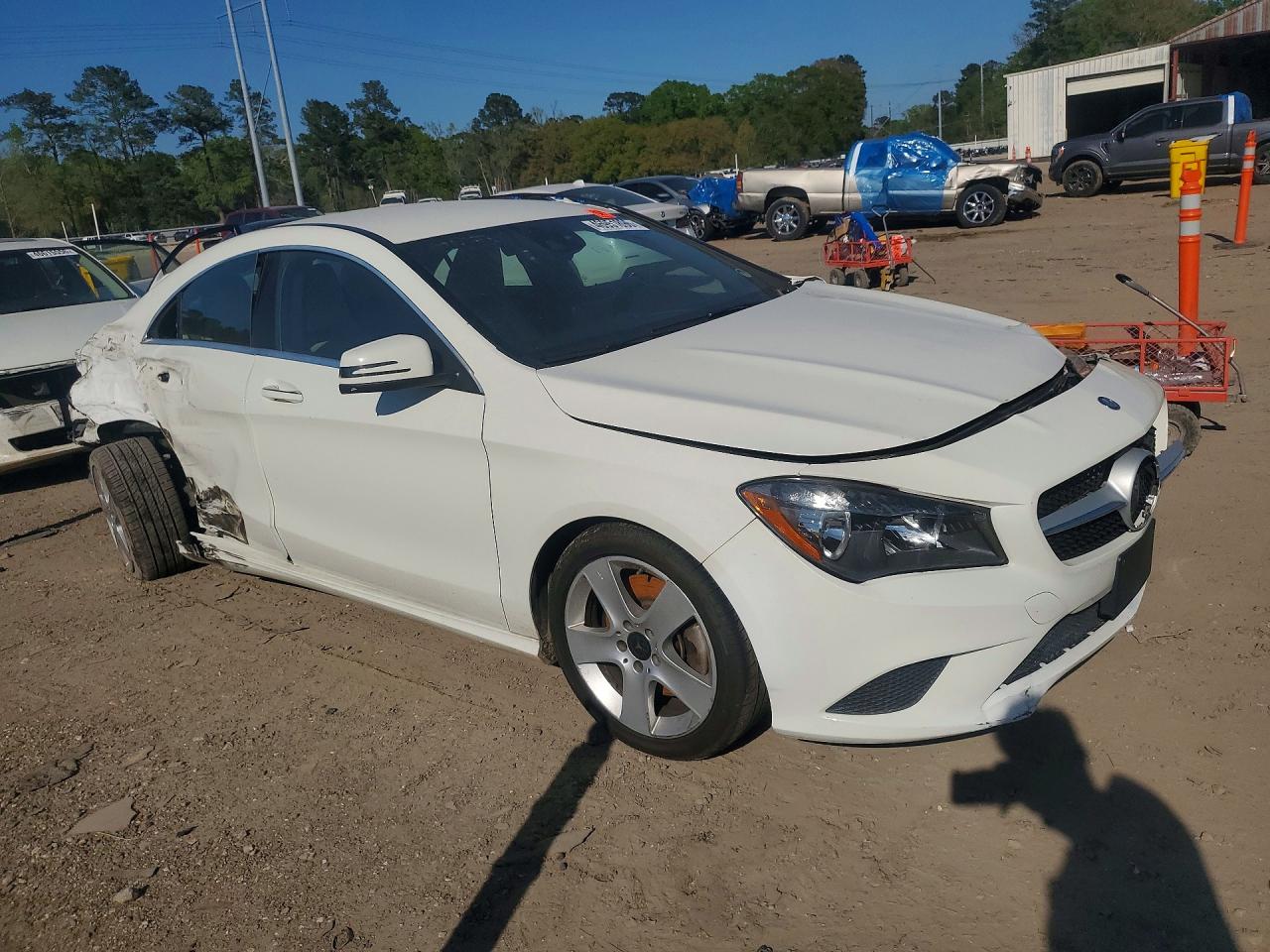 Mercedes-Benz Cla-class 250