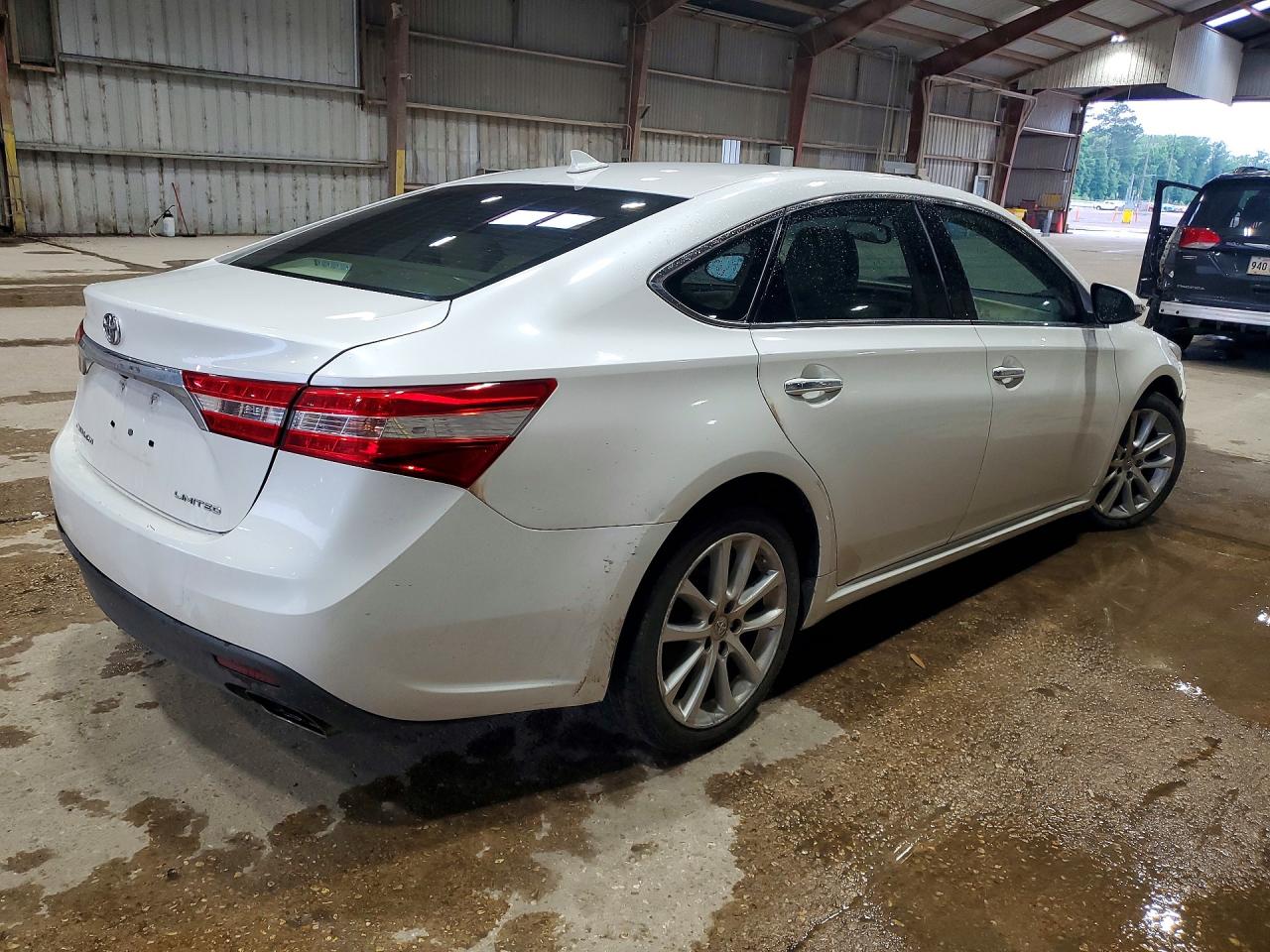 Toyota Avalon Limited