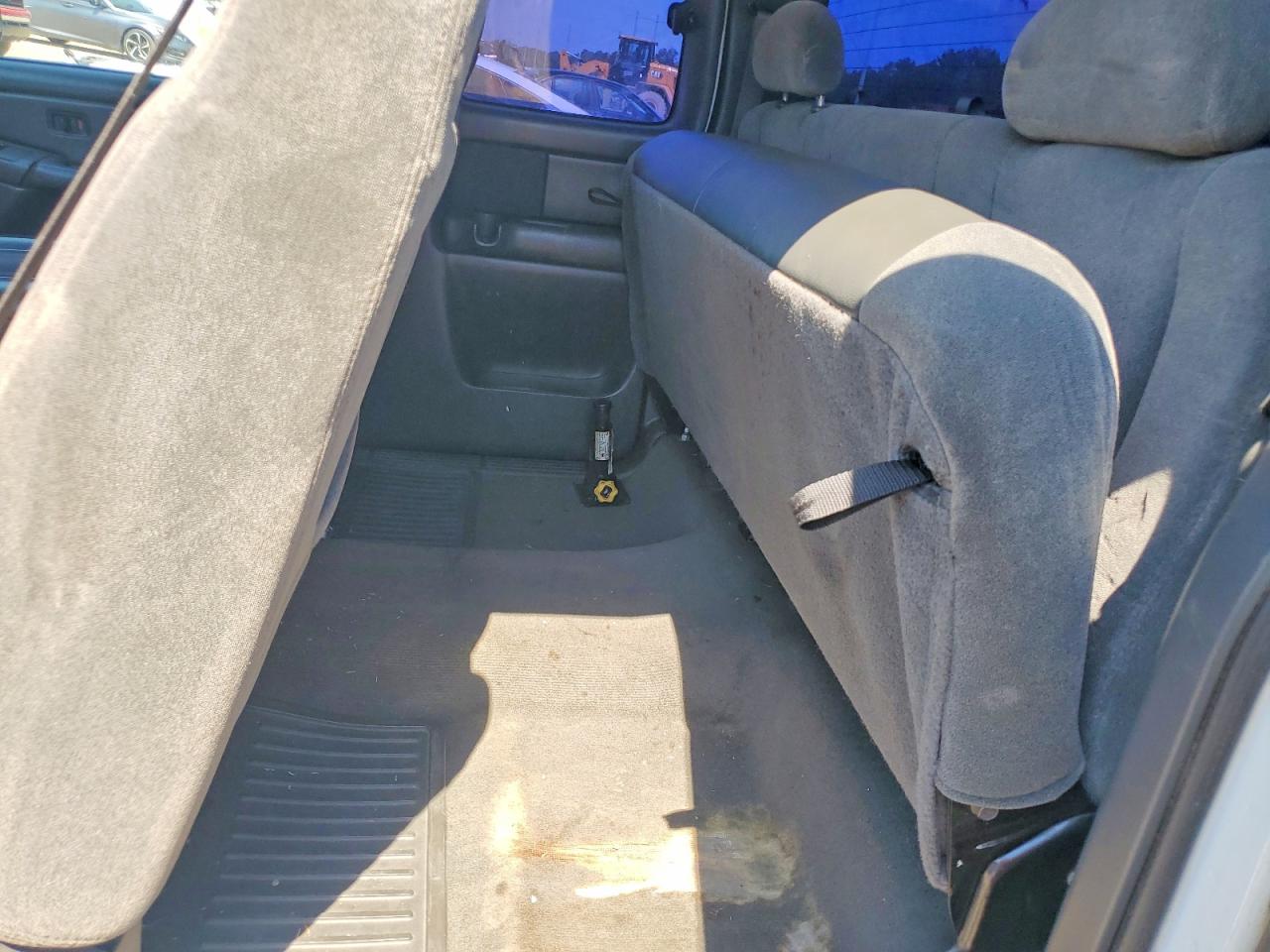 Chevrolet Silverado C1500