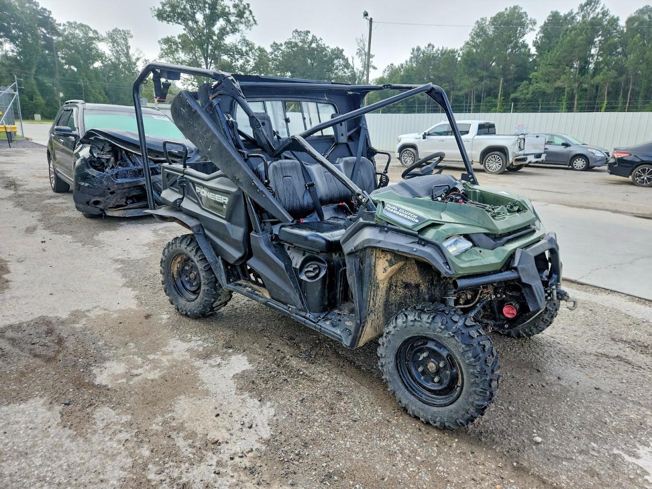 Salvage Honda Sxs1000 Image