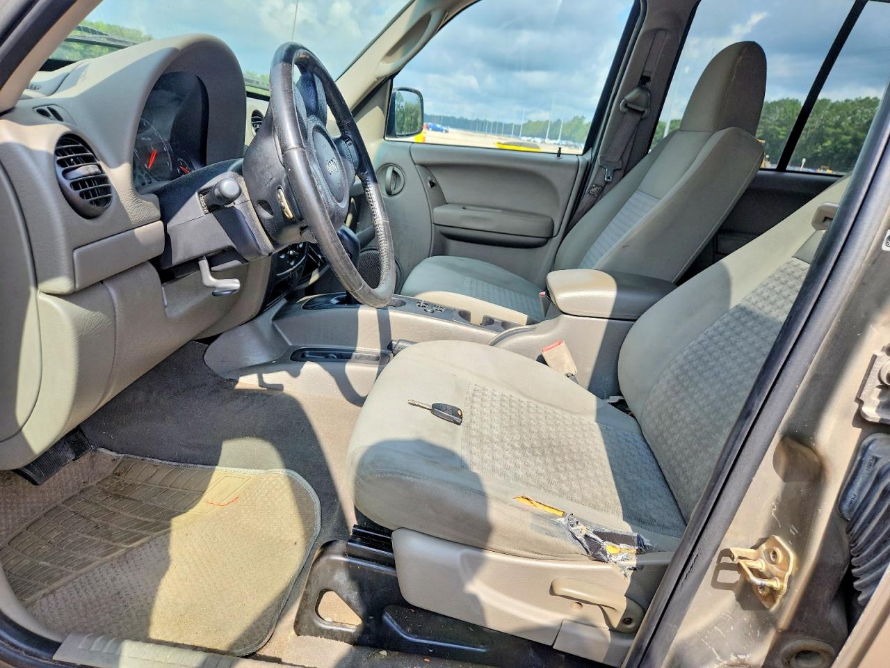 Jeep Liberty Sport