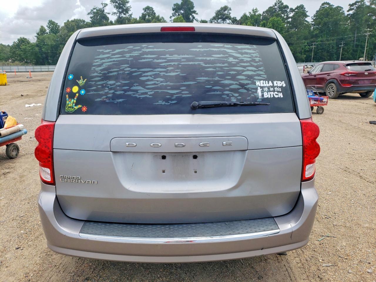 Dodge Caravan Se