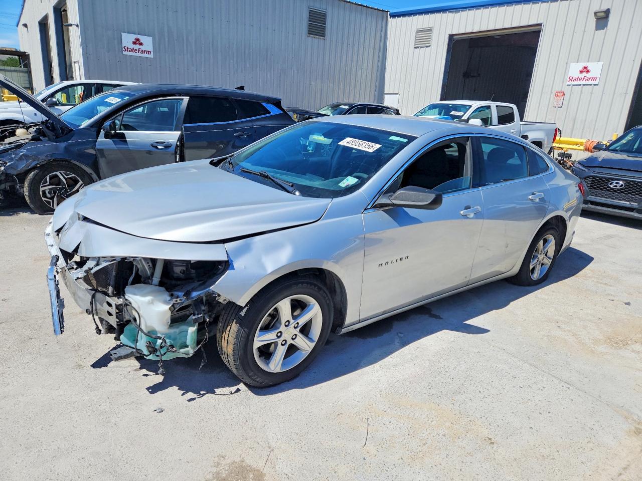 Salvage Chevrolet Malibu Image