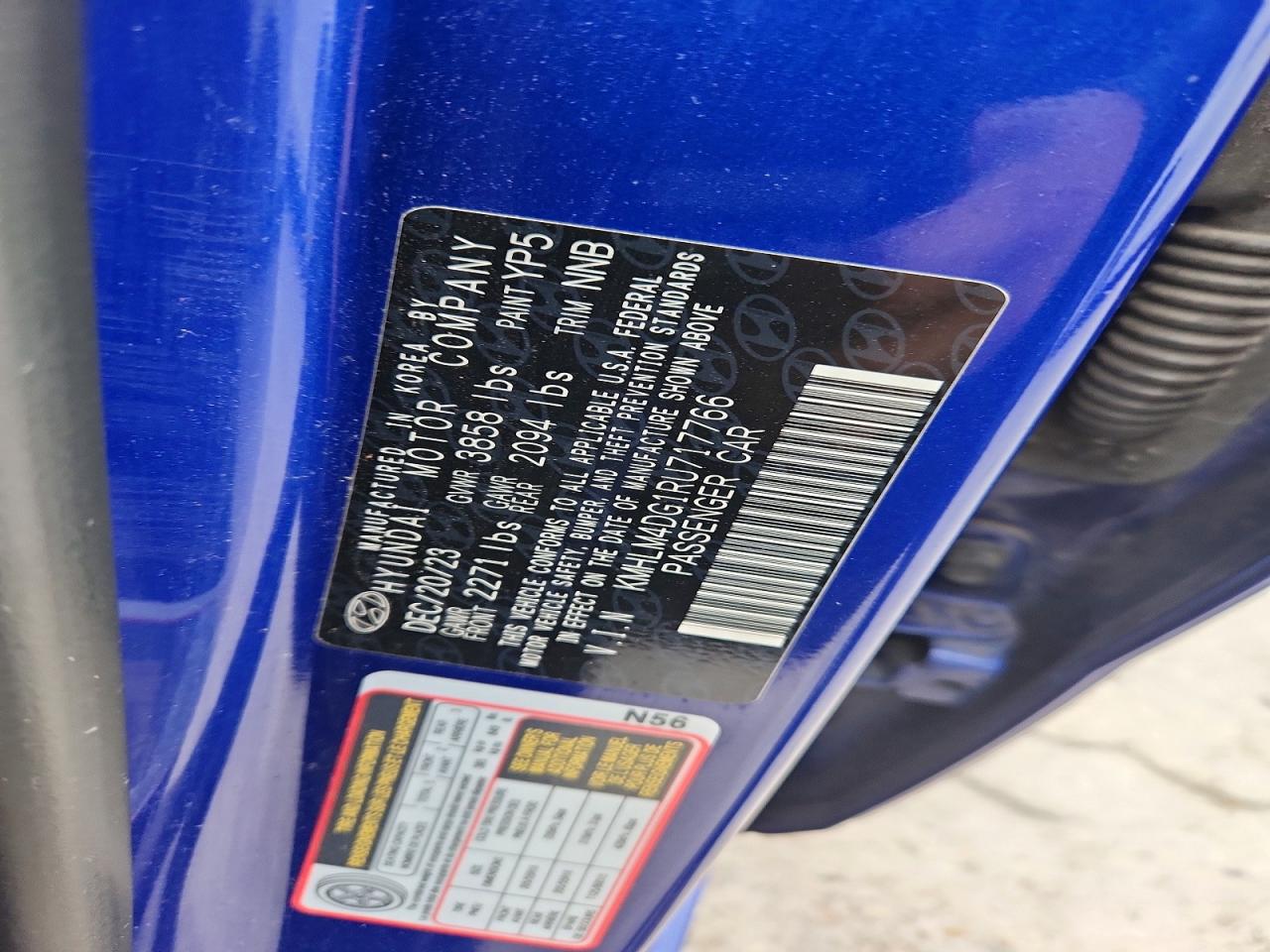 Hyundai ELANTRA Sel