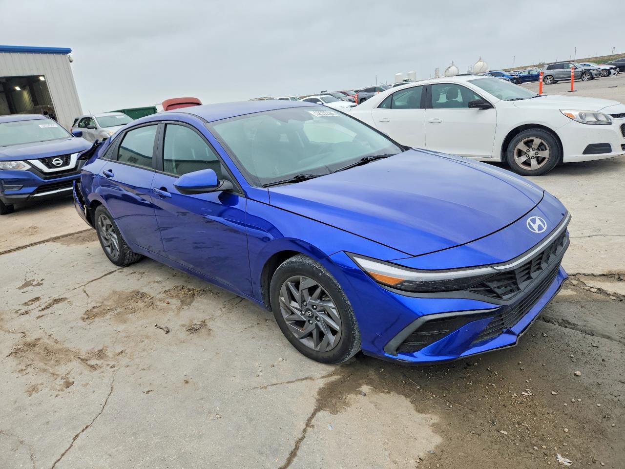 Hyundai ELANTRA Sel