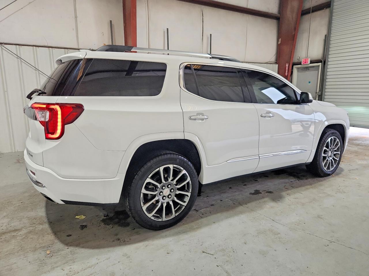 GMC Acadia Denali
