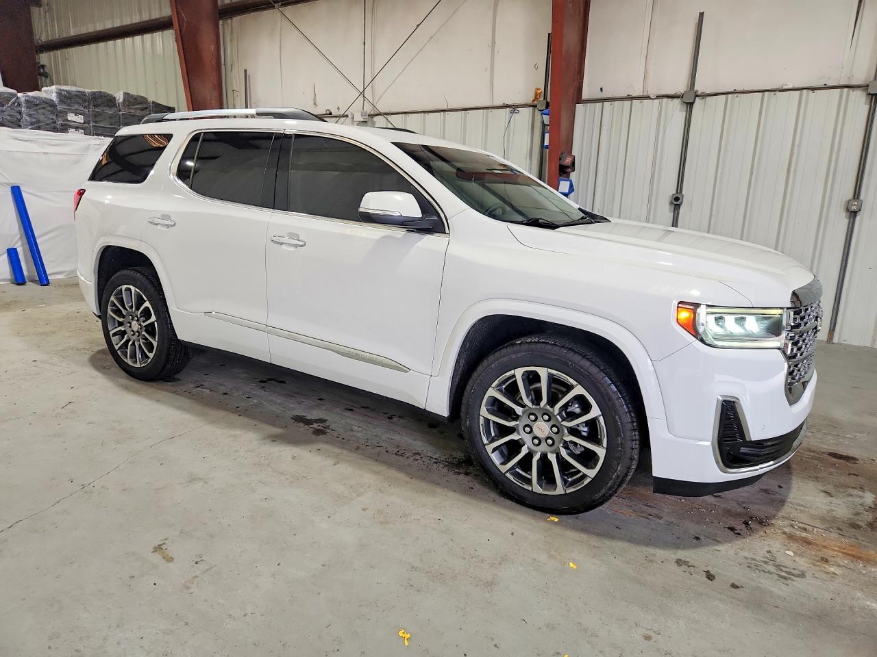 GMC Acadia Denali