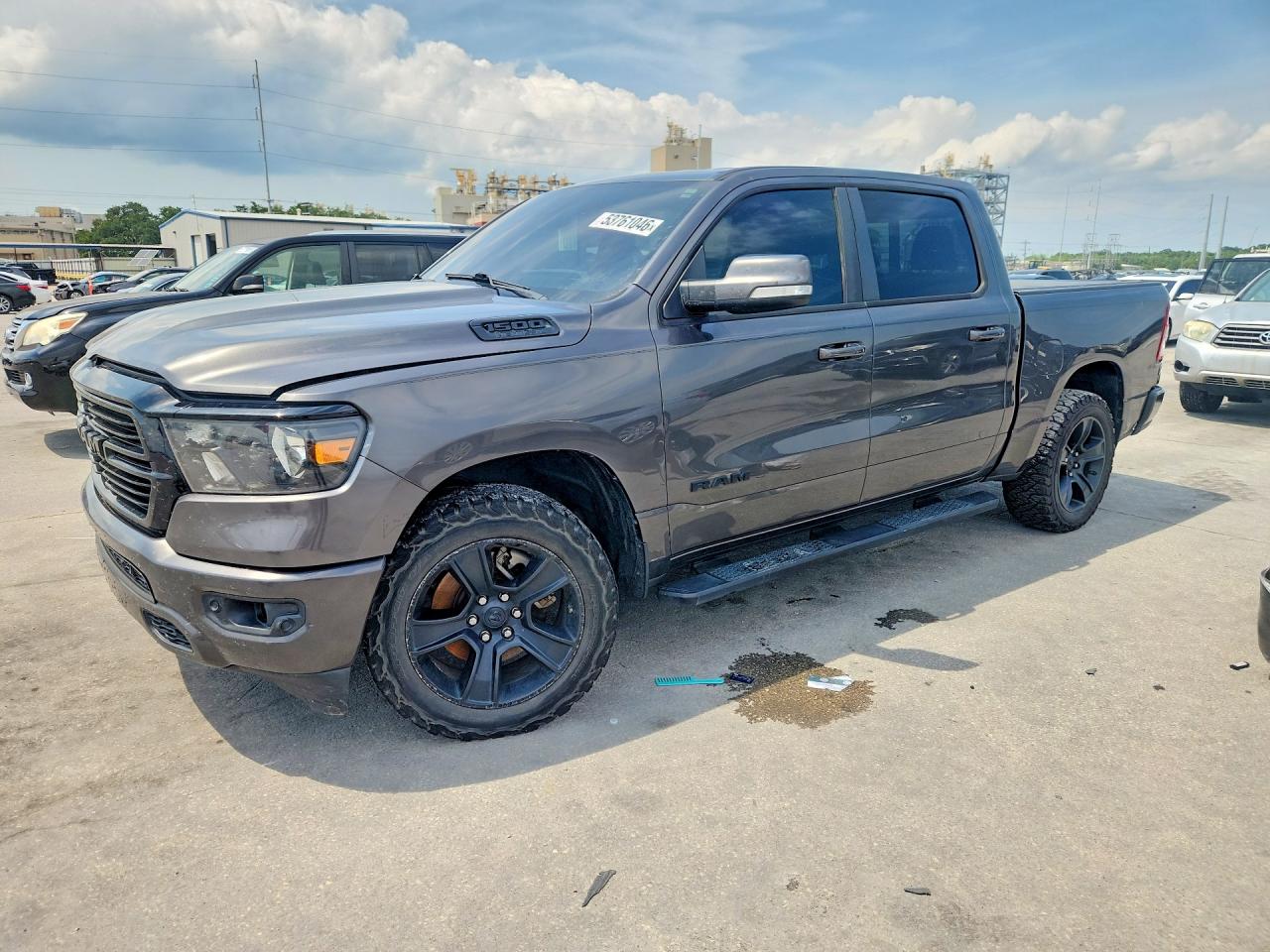 Salvage Ram 1500 Image