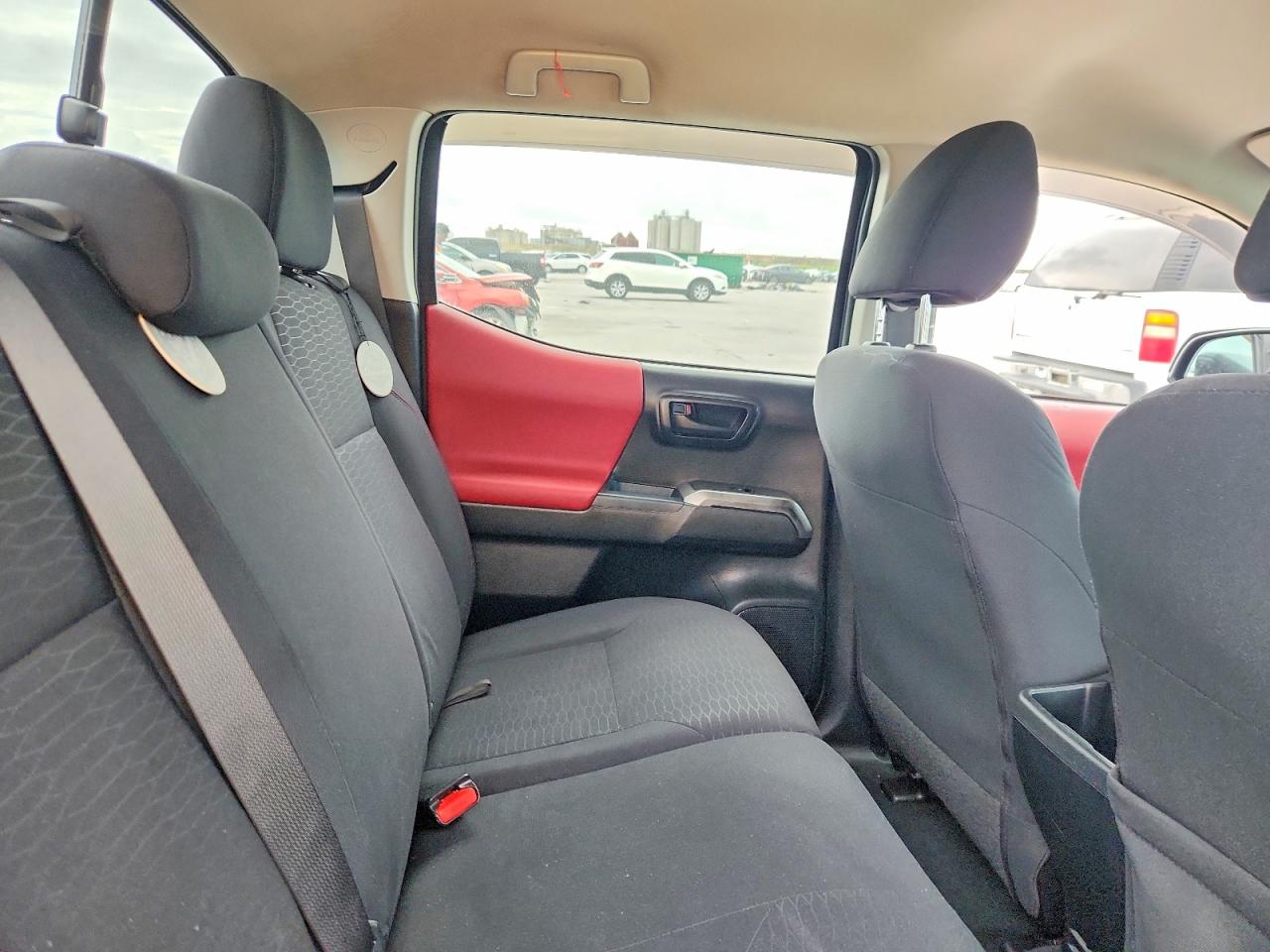 Toyota Tacoma Sr5 V6