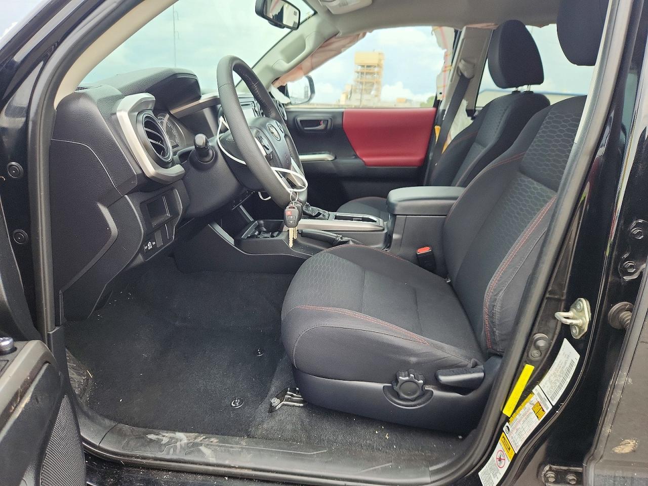 Toyota Tacoma Sr5 V6